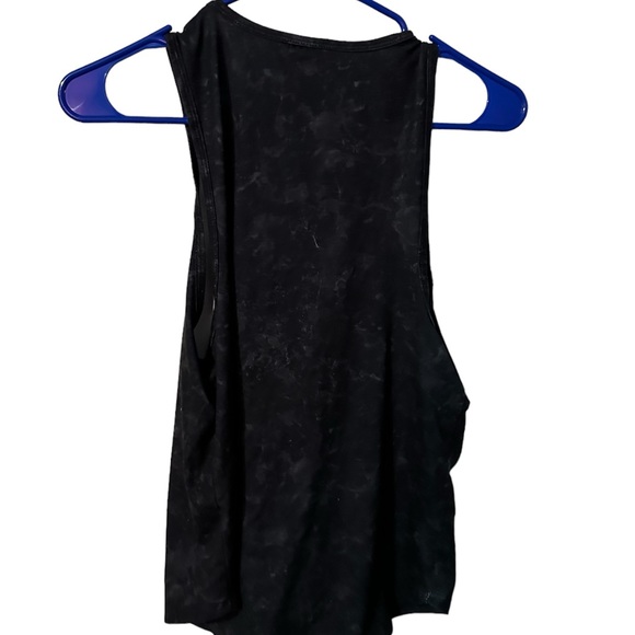 Tank top - Picture 2 of 2